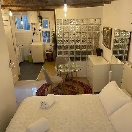 Apartment La Curiosa Del Casc Antic